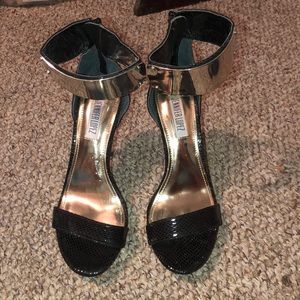 Jennifer Lopez Xena Black Stilettos